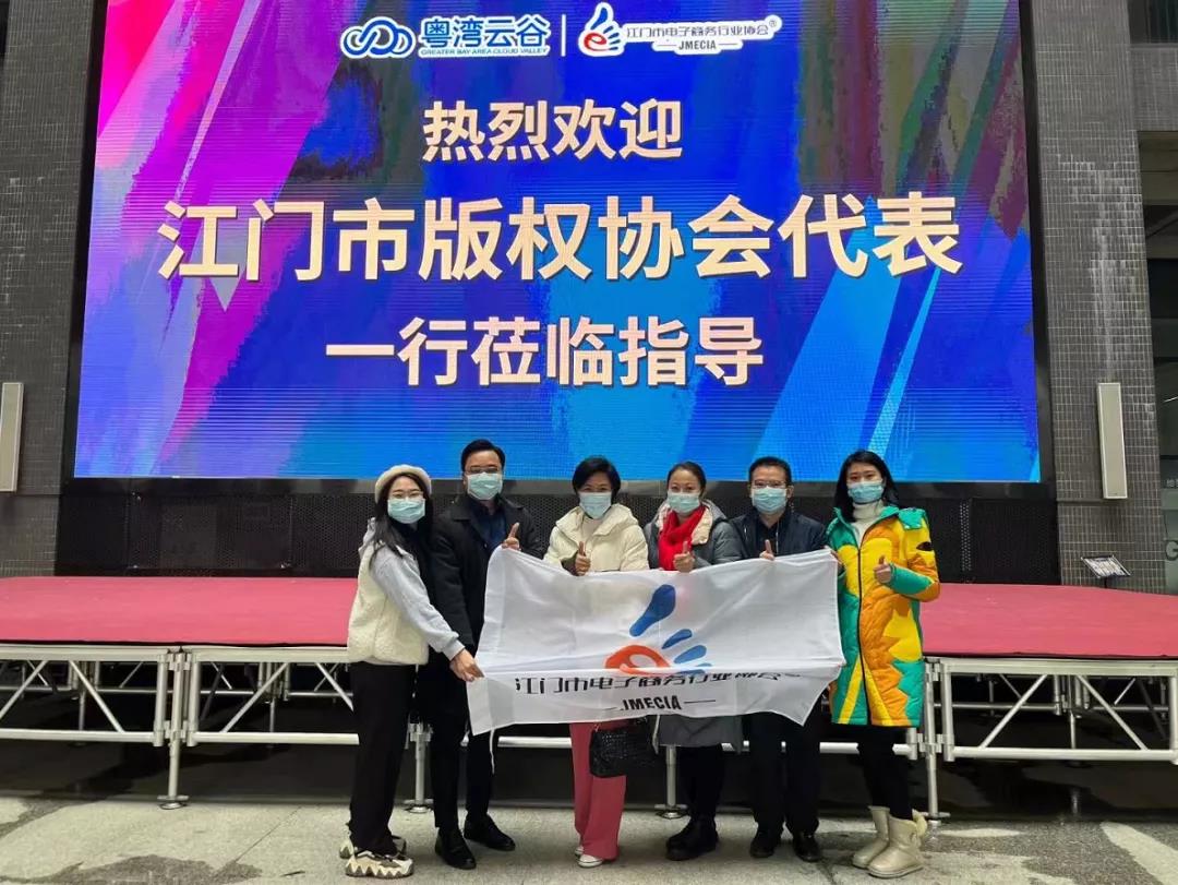 微信图片_20220105160958.jpg 微信图片_20220105160958.jpg